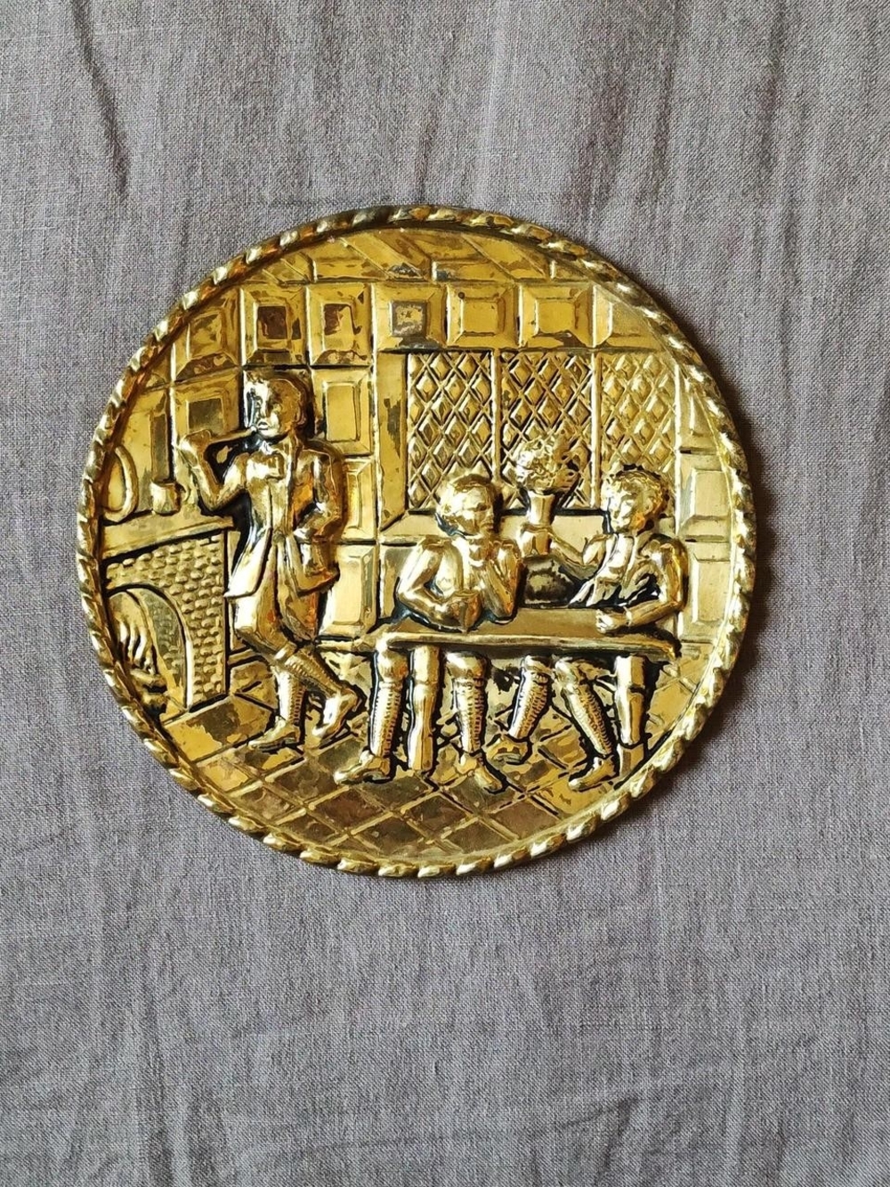 VTG Peerage Hammered Brass Art Plaques England Tavern Pub Wall Mid Century